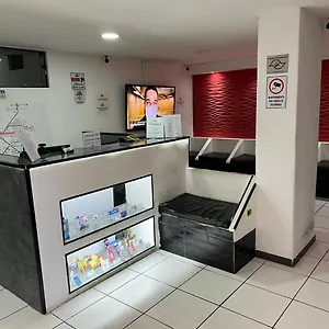 https://state-hostel.topsaopaulohotels.com