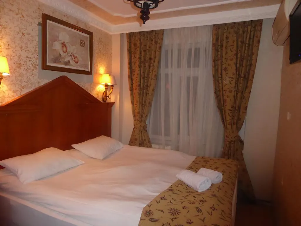 Istanbul Port Hotel