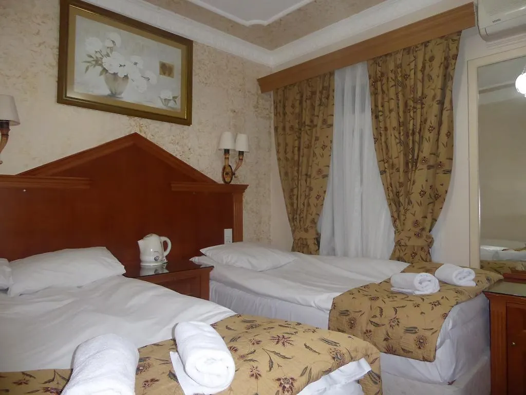 Istanbul Port Hotel