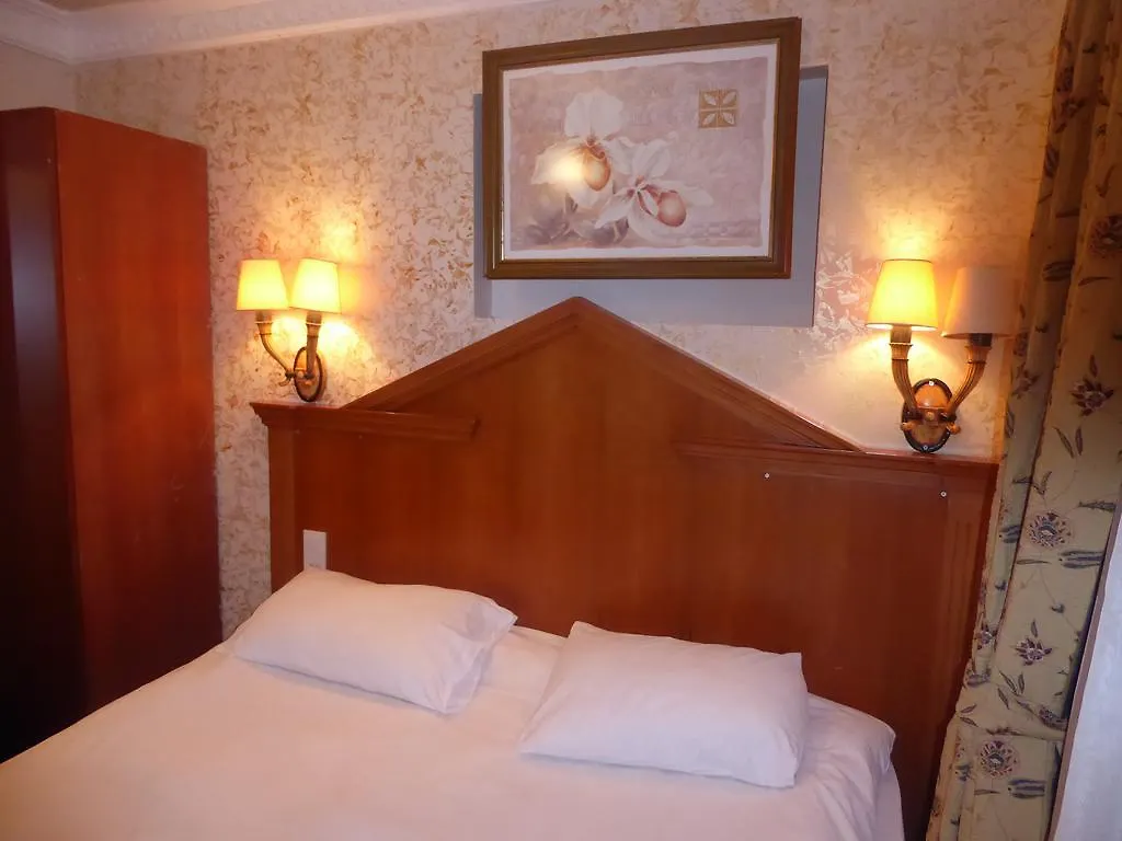Istanbul Port Hotel